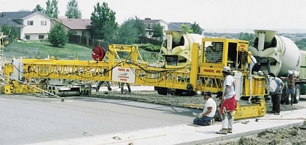 Цилиндрический финишер отделки покрытия Gomaco C-650/SL-650