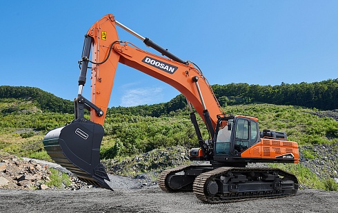  Экскаватор DX530LC-7M