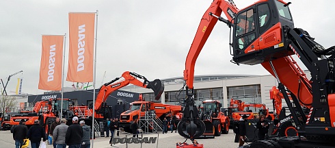 Устройство обработки материалов